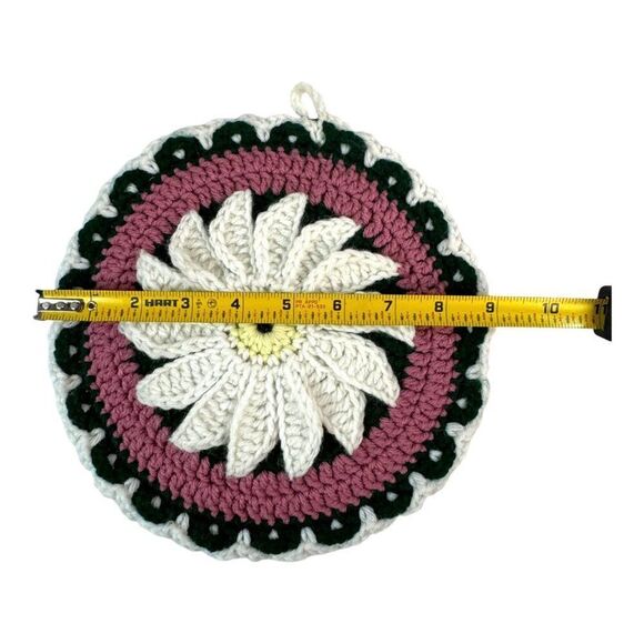 Handmade Crochet Daisy Design 3d Spriral Flower Potholder 9” Round Green & Pink - Picture 4 of 4